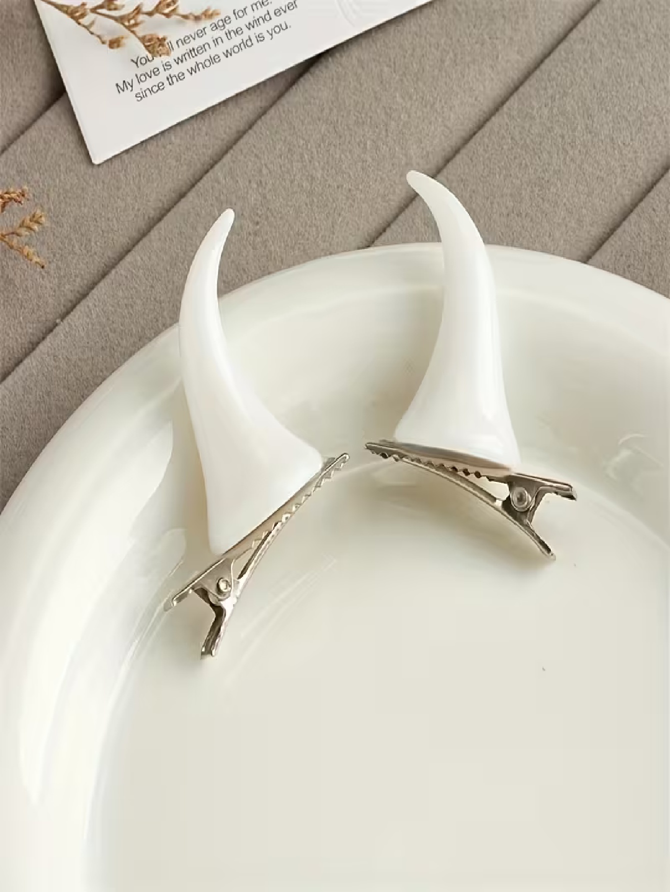 2点セット、赤い角のヘアクリップ ハロウィン デビルホーン、 - Resin Craft Ideas のレビューと価格